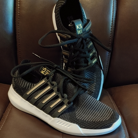 K-Swiss Womens Gen-k Manifesto Knit Sneaker - Picture 2 of 5